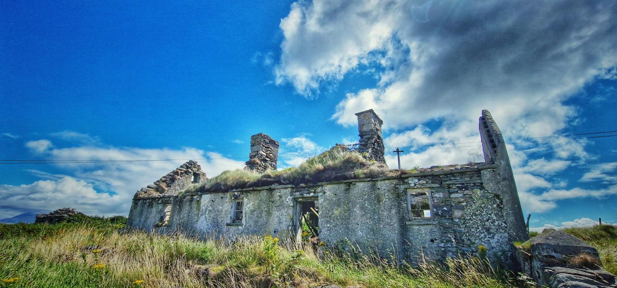 Louisburgh Cottages 外观 照片