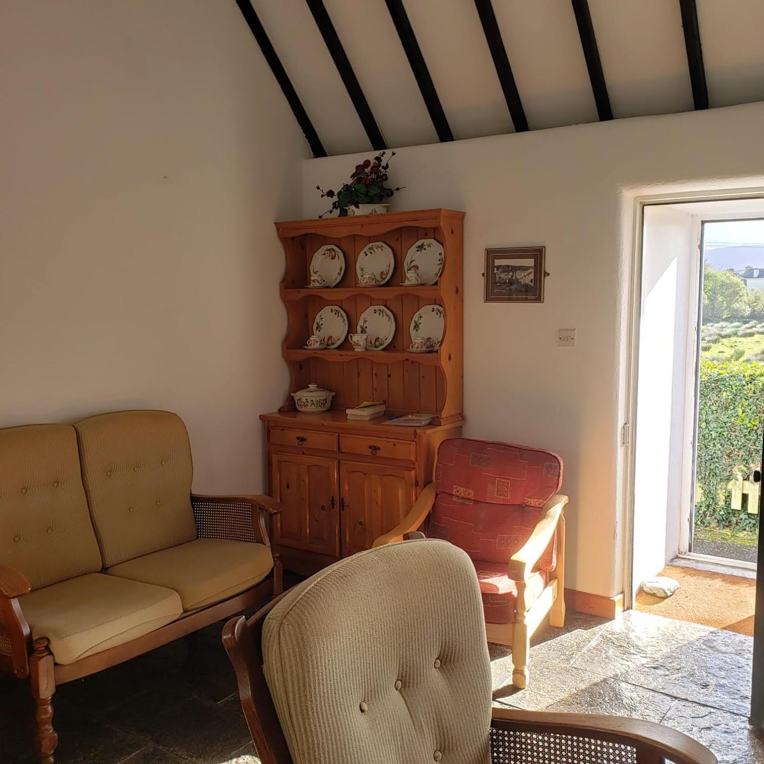 Louisburgh Cottages 外观 照片